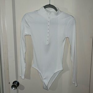 Zara white bodysuit S